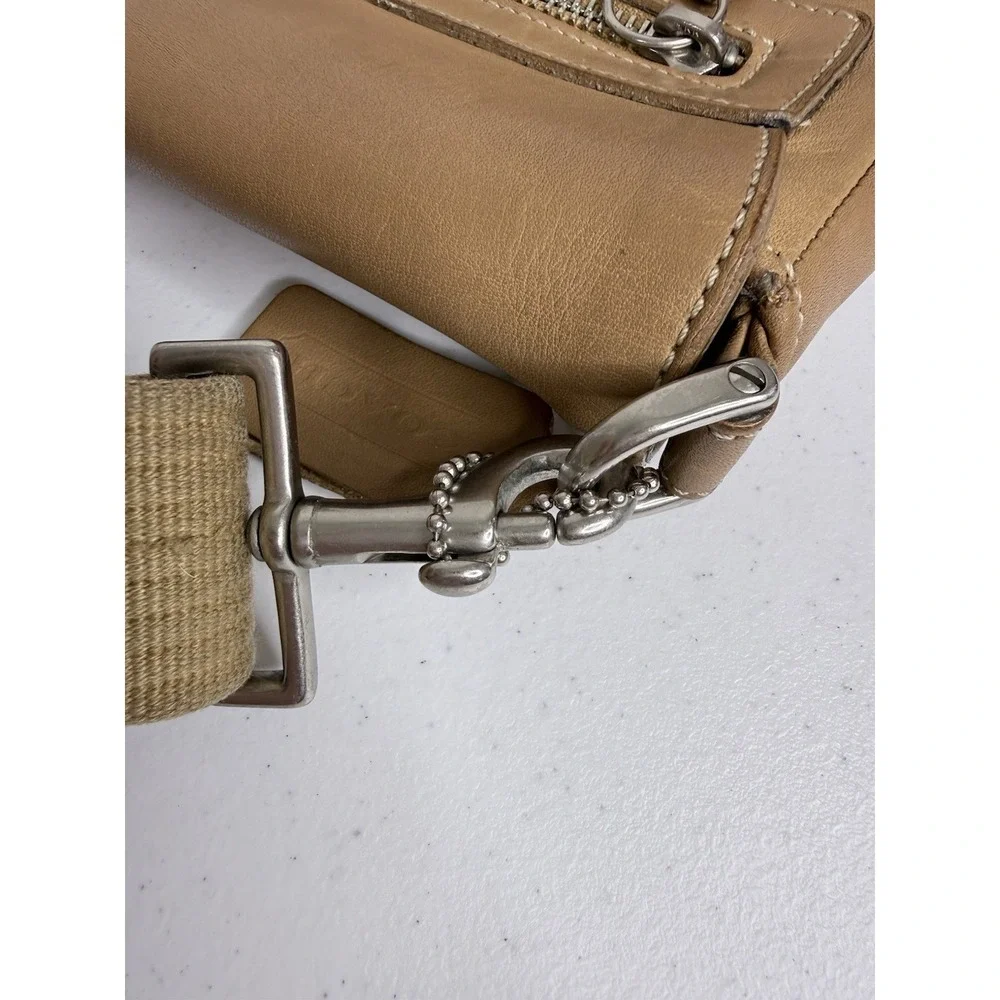 Vintage COACH Tan LEATHER Messenger Bag Saddle Crossbody 9431 METRO FLAP